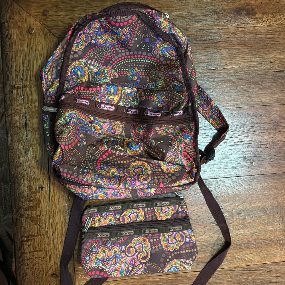 VINTAGE LeSportSac Paisely brown backpack and cosmetic case